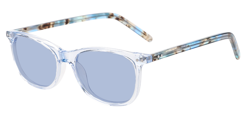 Clara: E-Blue